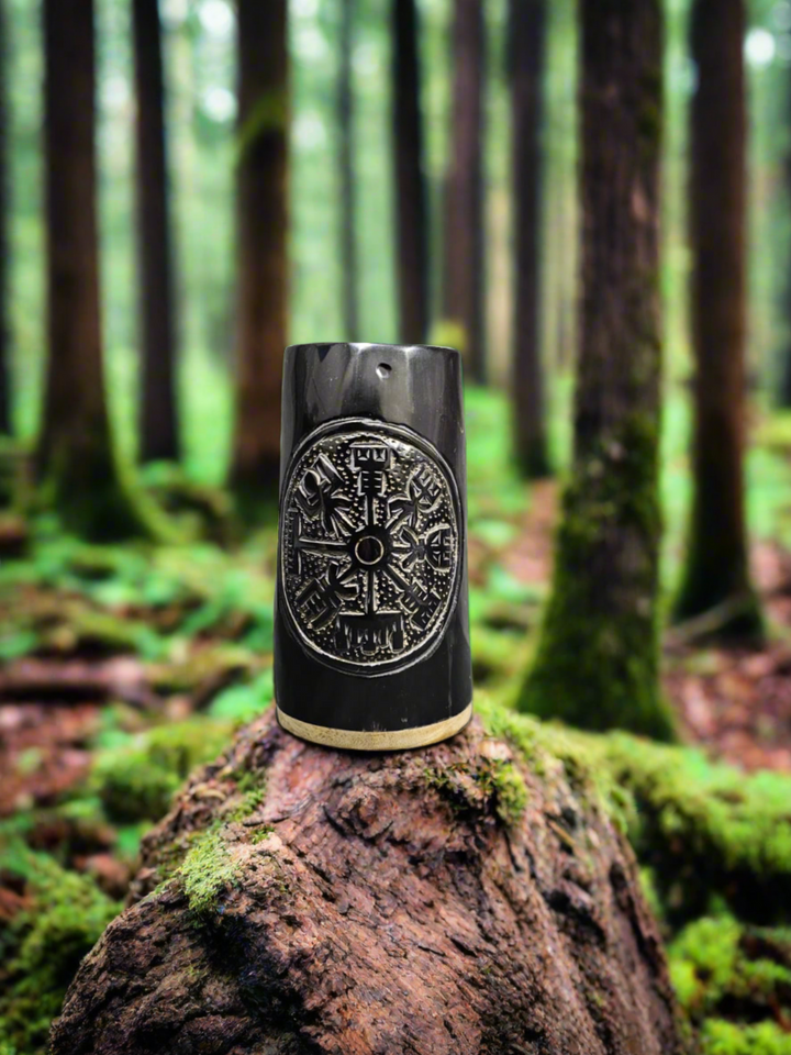 Find the path - Vegsvir  horn mug